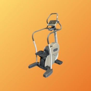 STEP 700 LED – TECHNOGYM...